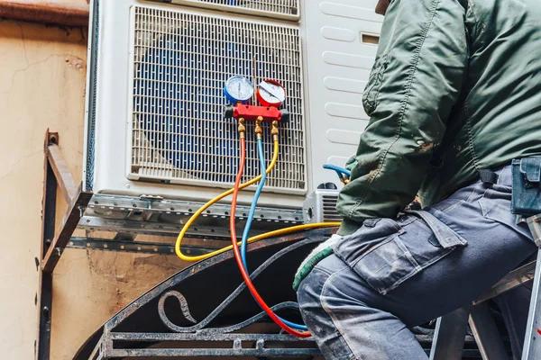 Seasonal HVAC Service Tips to Prepare for Summer & Winter
